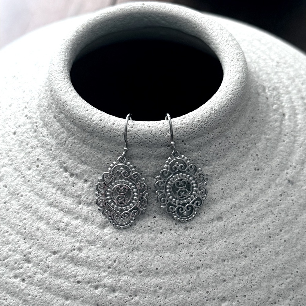 925 Sterling Silver Ornate Dangle Earrings! NEW! - Picture 4 of 4